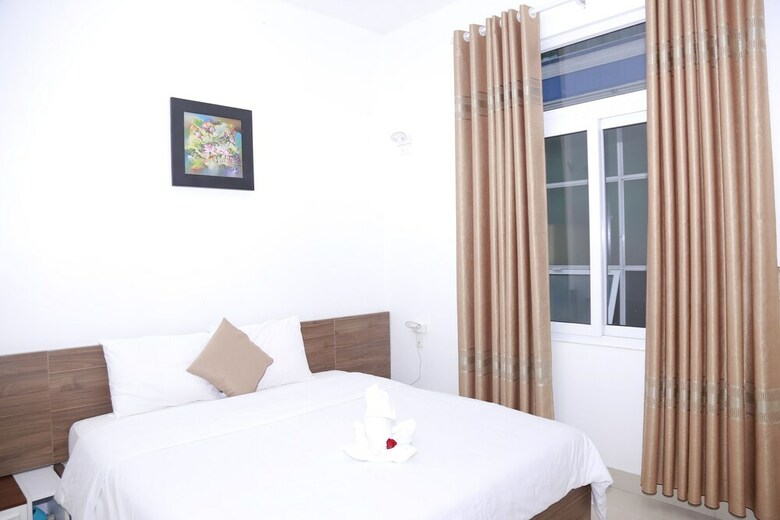 Moon & Sun Hotel