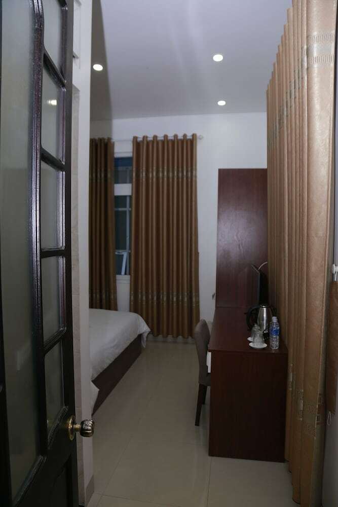 Moon & Sun Hotel