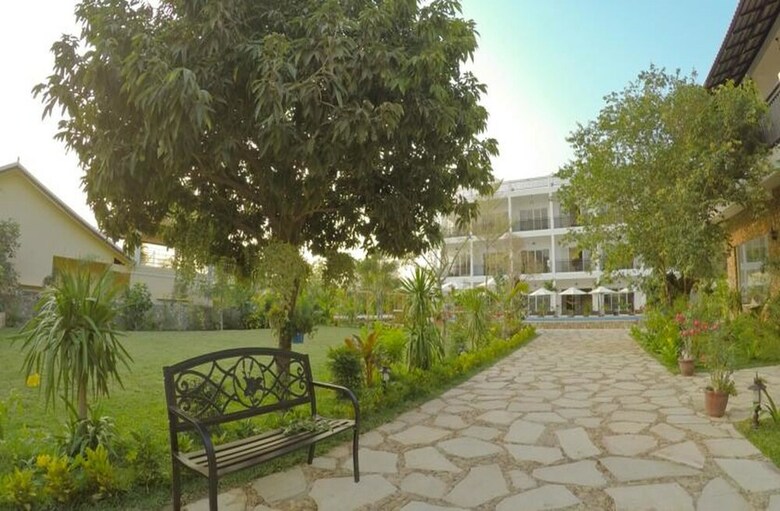 Hotel Summer Resort