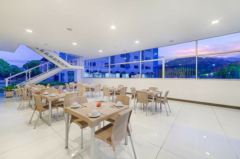Hotel Ms Blue 66 Plus