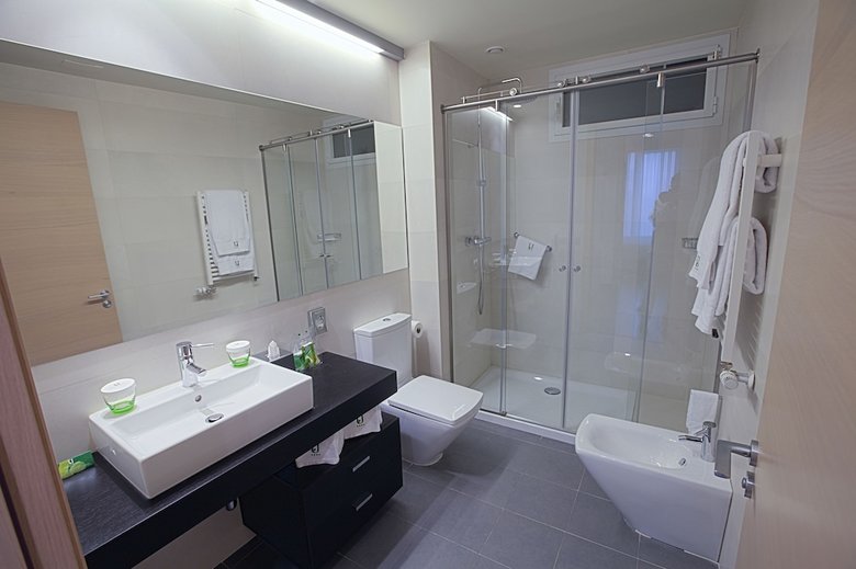 Aparthotel Apartamentos Jardines de Uleta Suites