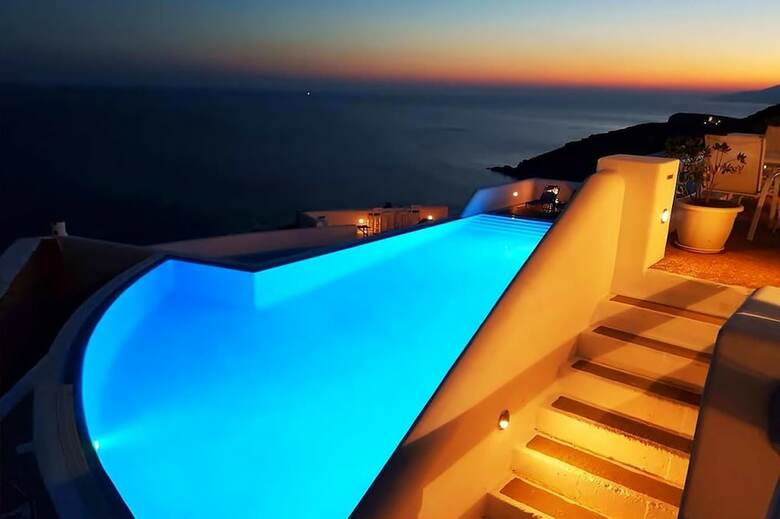 Petradi Hotel
