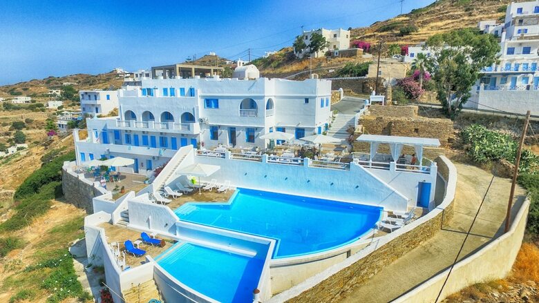 Petradi Hotel