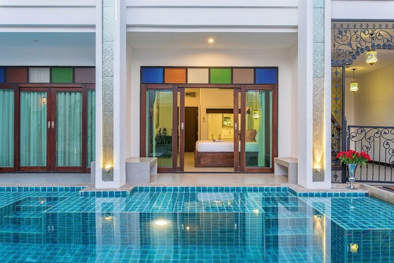 Ai Pai Hotel