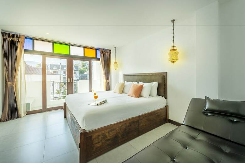 Ai Pai Hotel