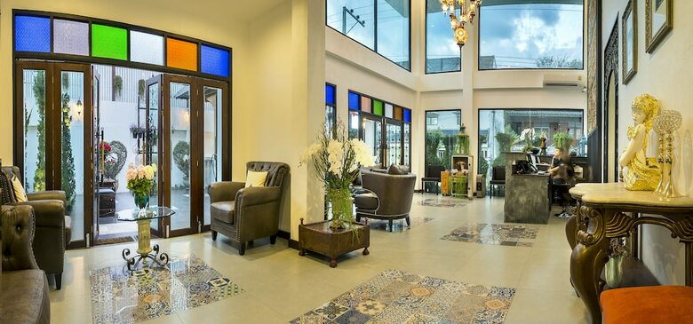 Ai Pai Hotel