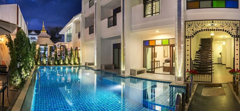 Ai Pai Hotel