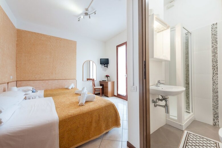 Regina Hotel E Ristorante