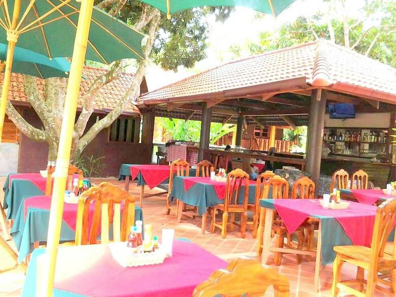 Hotel Siam Tara Resort