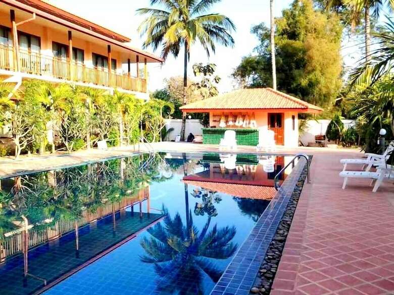 Hotel Siam Tara Resort