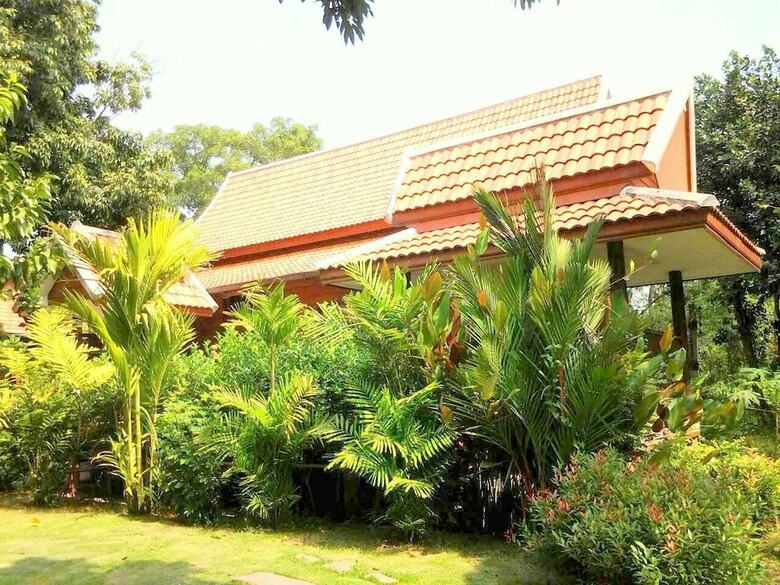 Hotel Siam Tara Resort