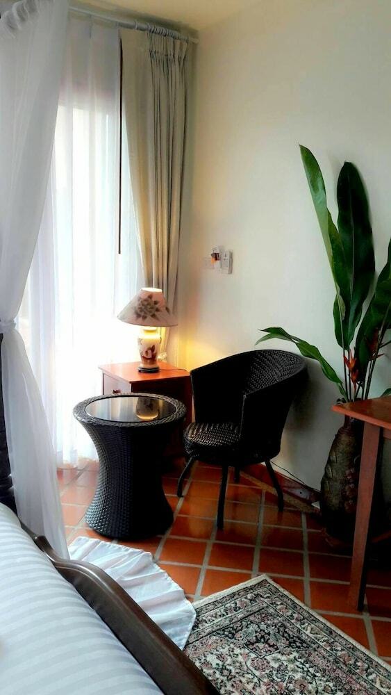 Hotel Siam Tara Resort