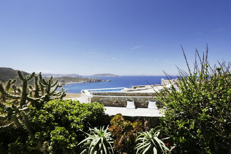 Seablue Villas