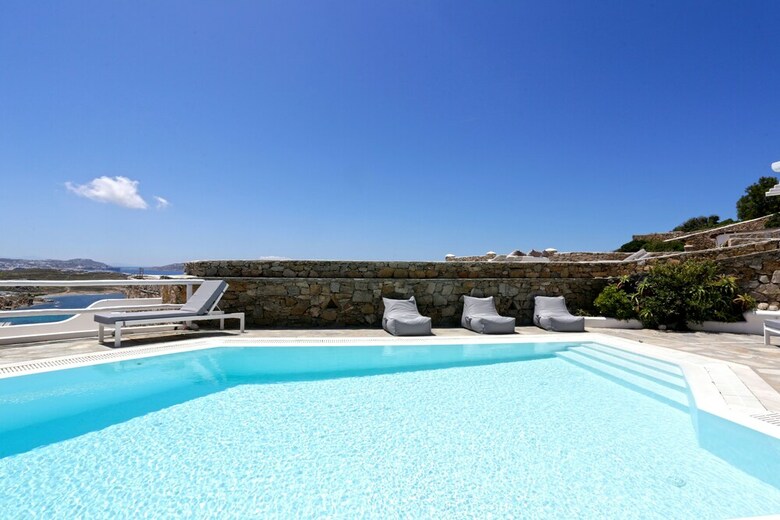Seablue Villas