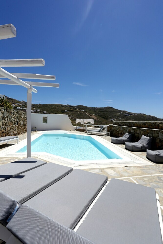 Seablue Villas
