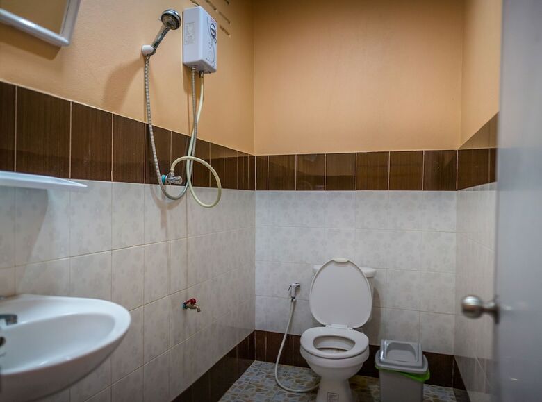 Hotel Silver Sands Beach Resort