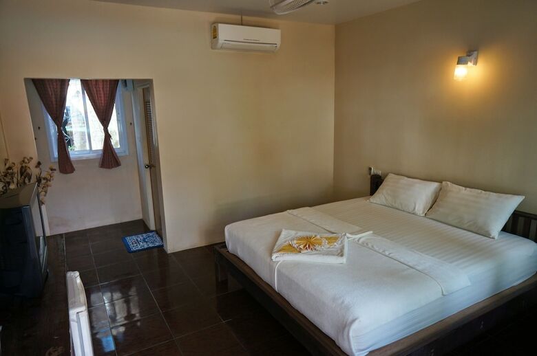 Hotel Silver Sands Beach Resort
