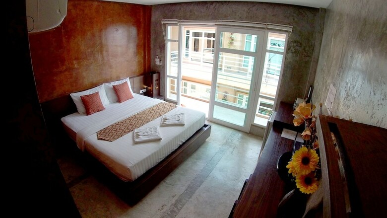 Hotel Silver Sands Beach Resort