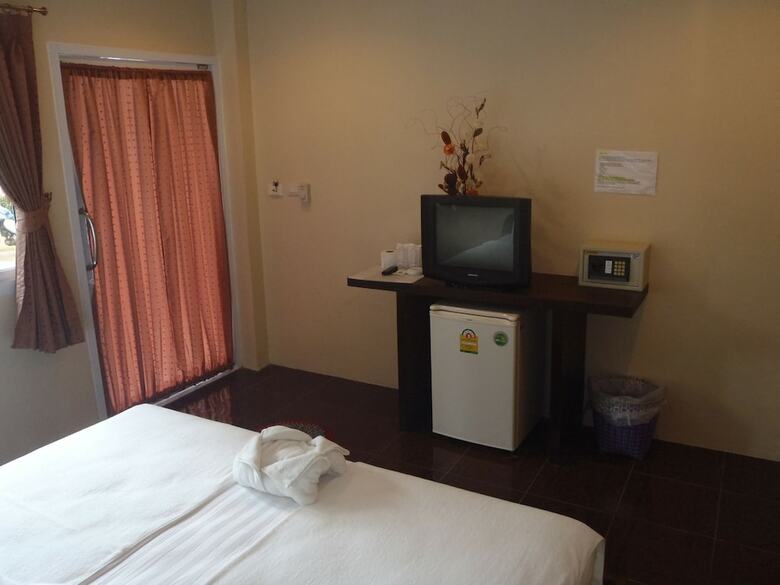 Hotel Silver Sands Beach Resort