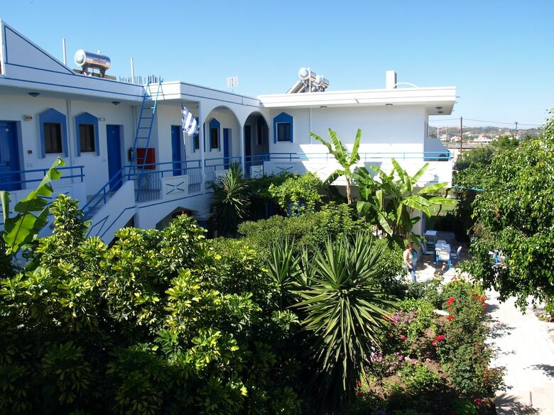Garden Hotel