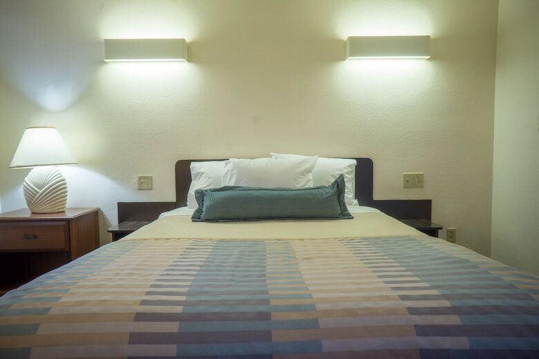 Hotel Sunnyside Inn & Suites