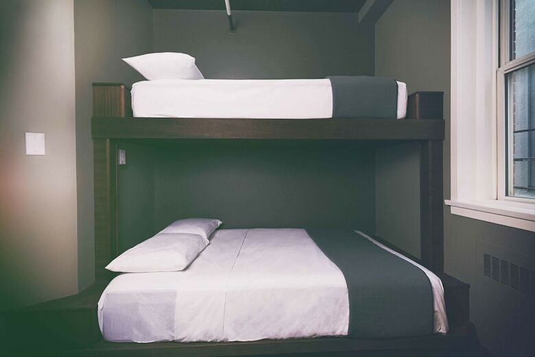 Crash Hotel Downtown Edmonton