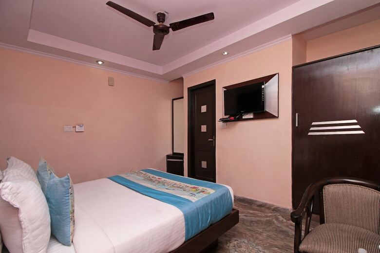 Hotel Oyo Flagship 573 Paharganj Ndls