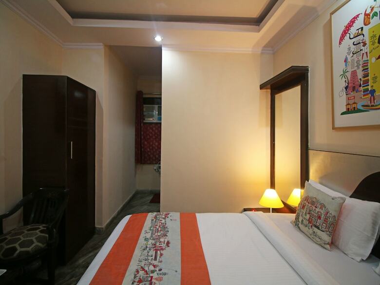 Hotel Oyo Flagship 573 Paharganj Ndls