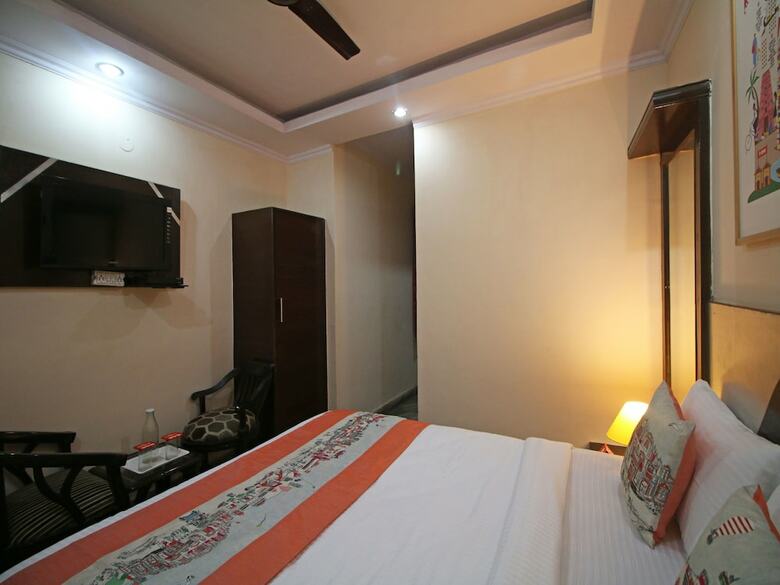 Hotel Oyo Flagship 573 Paharganj Ndls