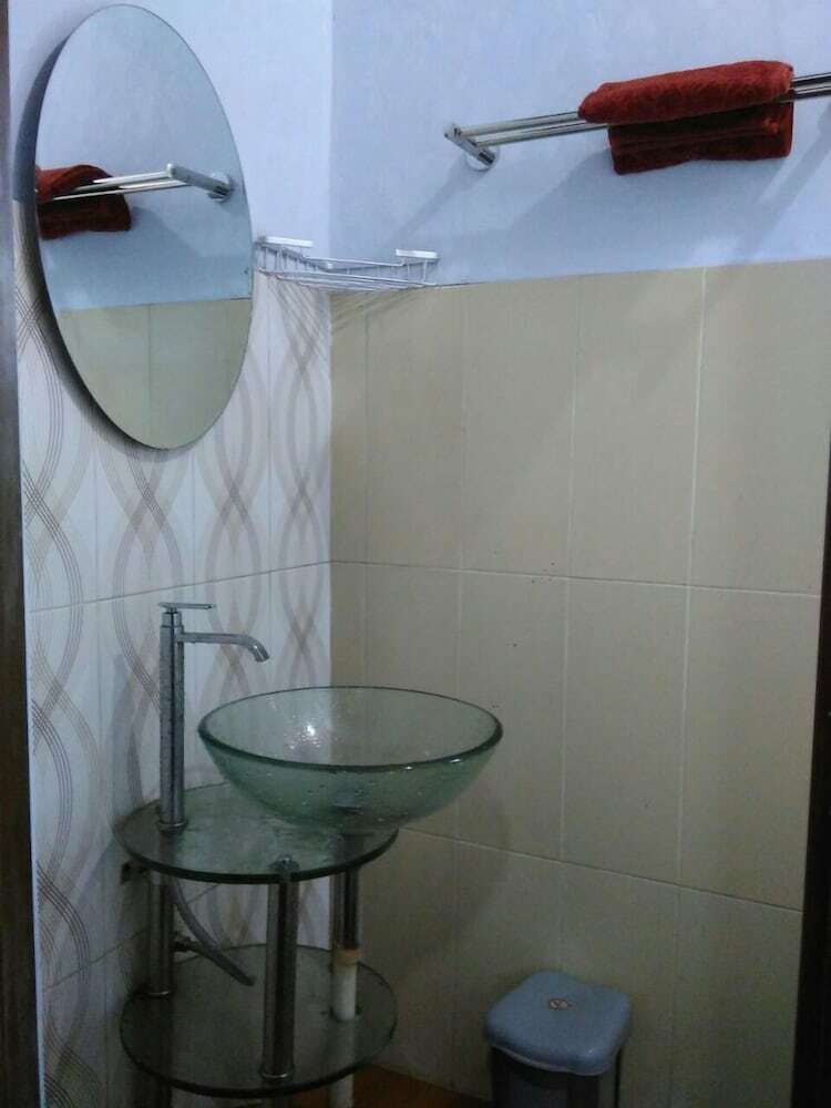 Hotel Jazzi Homestay