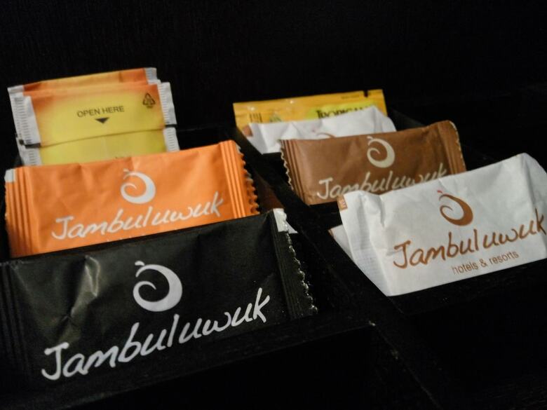 Jambuluwuk Oceano Seminyak Hotel