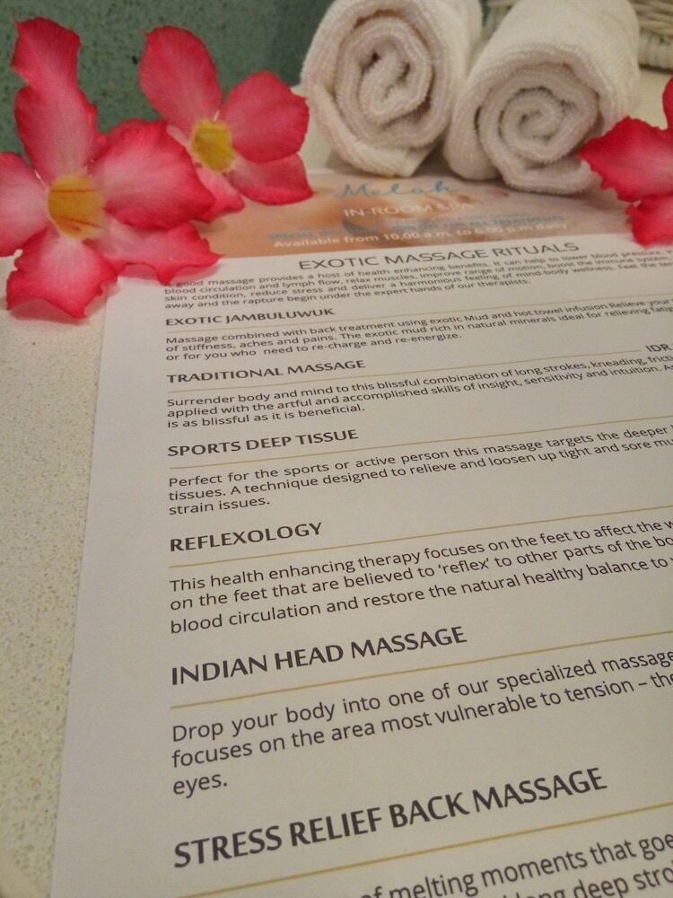 Jambuluwuk Oceano Seminyak Hotel