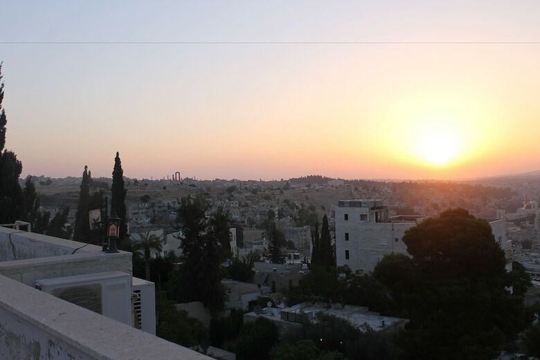 Jabal Amman Hotel (Heritage House)