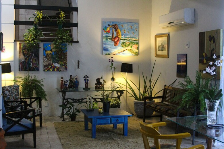 Exclusive Inn Hotel