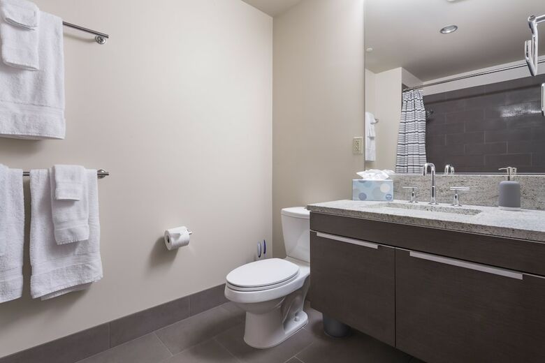 Domicile Suites At Mark On 8th