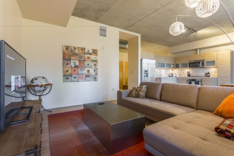Domicile Suites At Mark On 8th