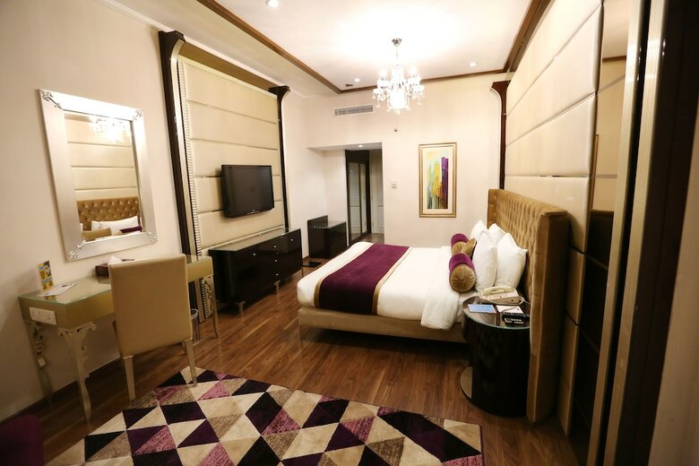 Hotel Ramada By Wyndham Multan