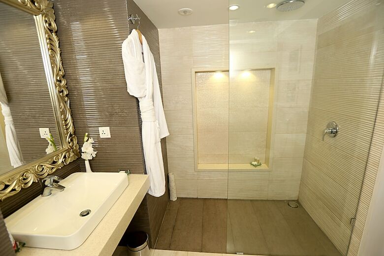 Hotel Ramada By Wyndham Multan