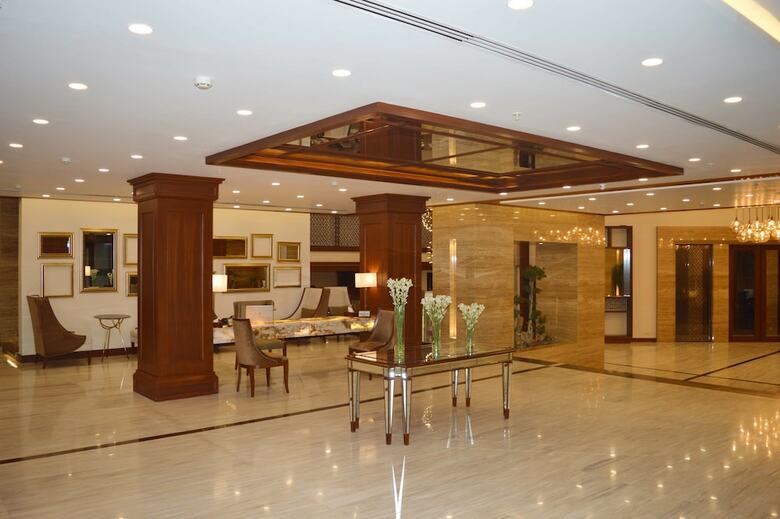 Hotel Ramada By Wyndham Multan
