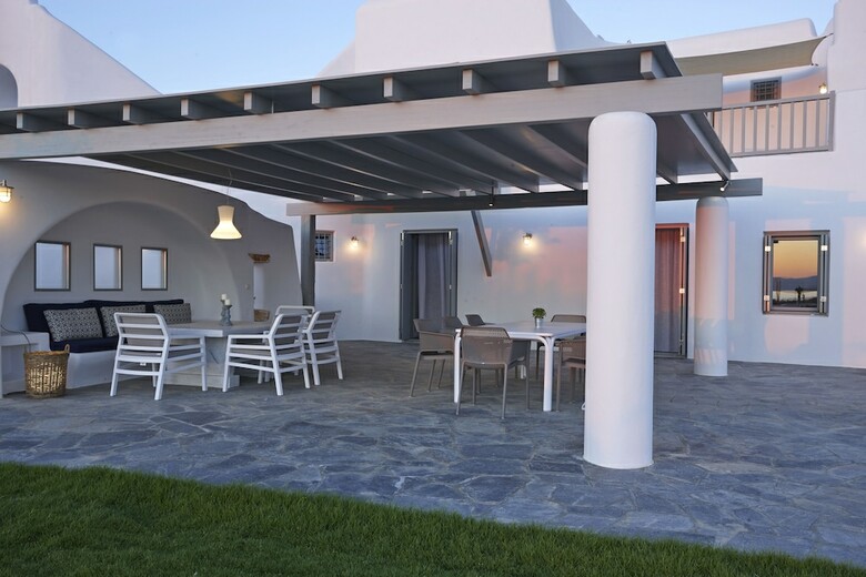 Aqua Breeze Villas Naxos