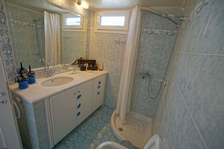 Seafarer's Suite