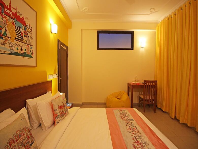 Hotel Oyo Flagship 140 Noida Expressway Boulevard