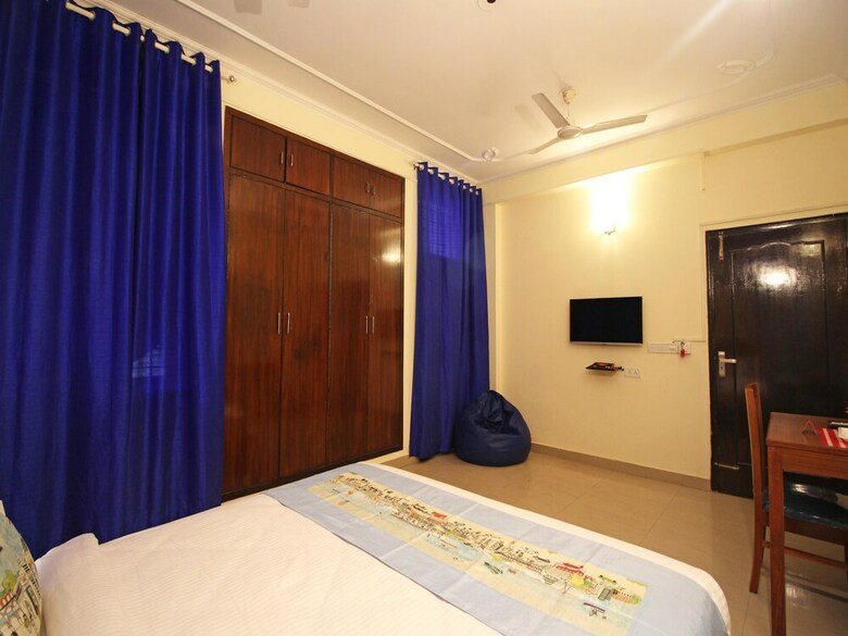 Hotel Oyo Flagship 140 Noida Expressway Boulevard