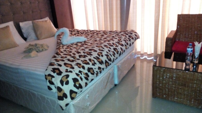 Hotreef Hotel