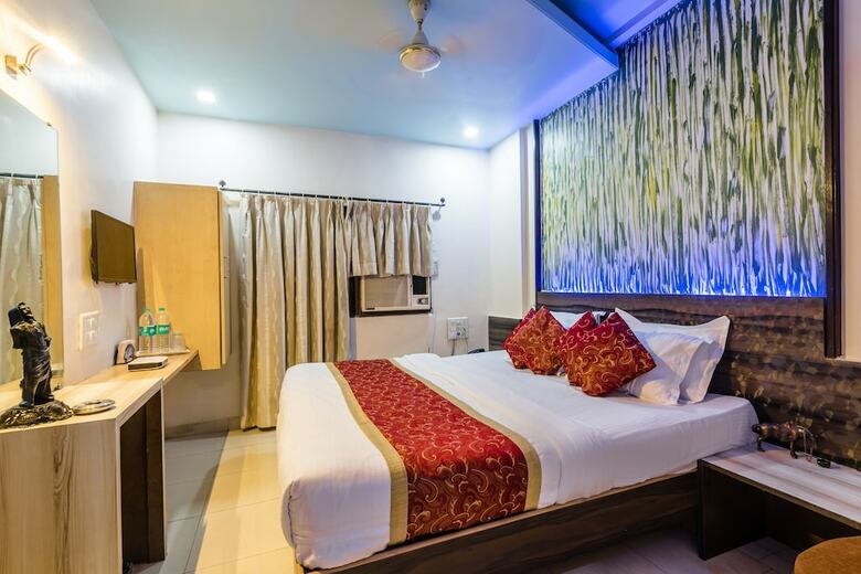Hotel Panchratna Panvel