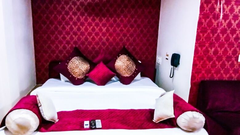 Hotel Panchratna Panvel