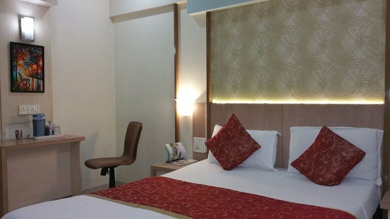 Hotel Panchratna Panvel