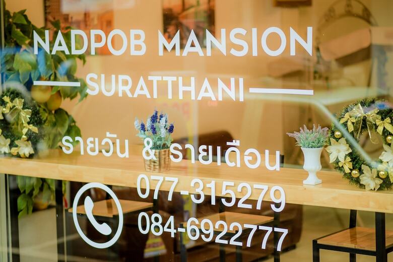 Hotel Nadpob Mansion