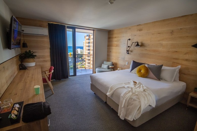 Hotel The Island Gold Coast