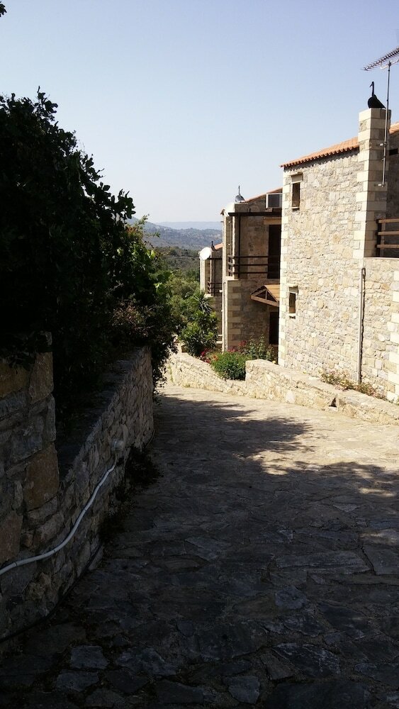 Stratos Villas